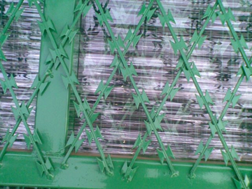 噴塑刀片刺網 噴塑刀片刺網